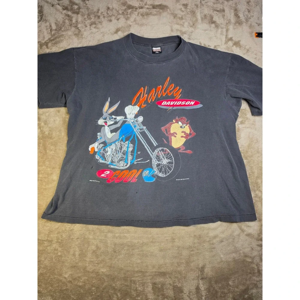 Vintage 1993 Harley Davidson Looney Tunes Bugs Bunny Taz Thrashed T-Shirt XL